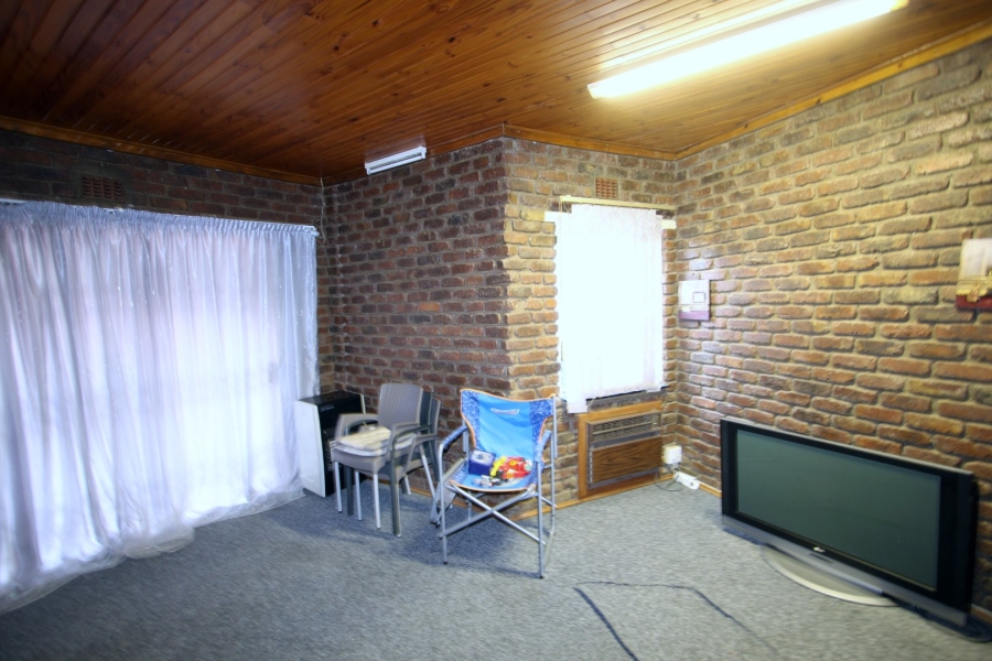 4 Bedroom Property for Sale in Riebeeckstad Free State